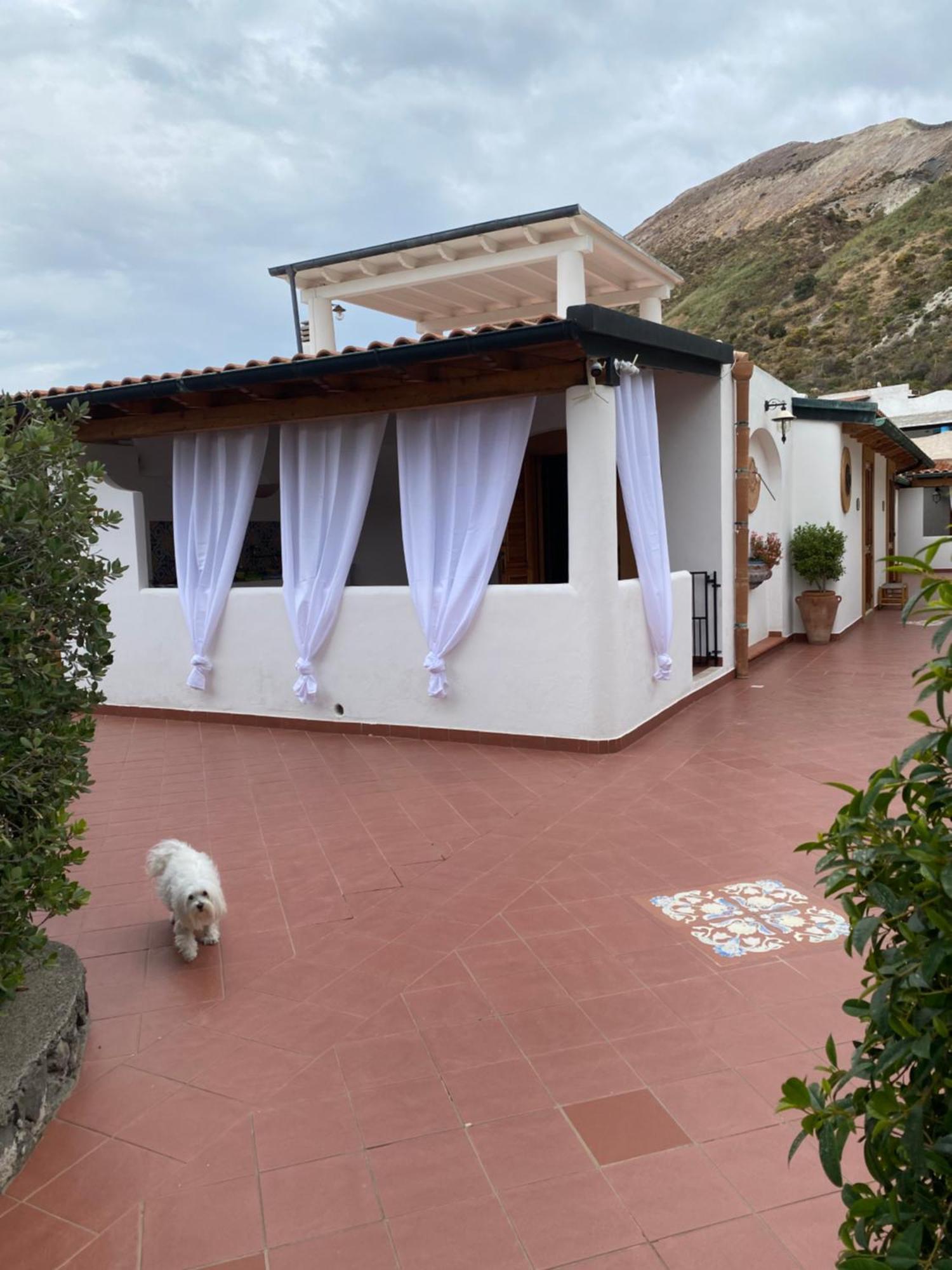 Frühstückspension Casa Arcada Vulcano (Isola)
