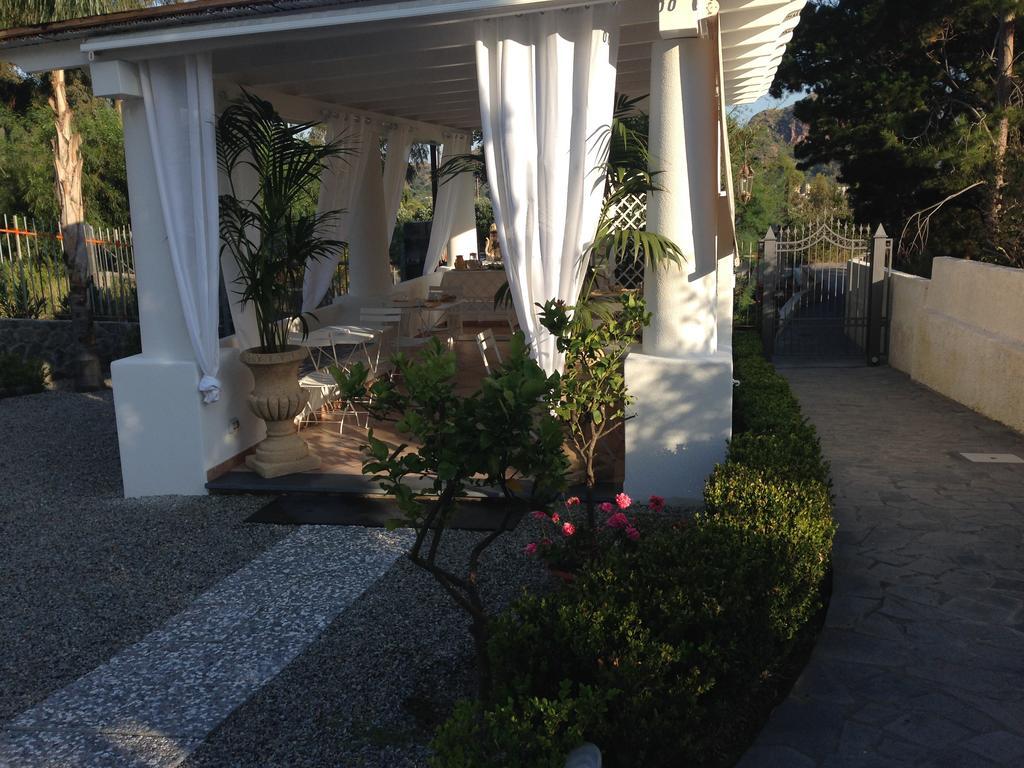 Bed & Breakfast Casa Arcada Vulcano (Isola)